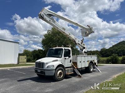 Altec AA55-MH, 60 ft, Material Handling Bucket Truck