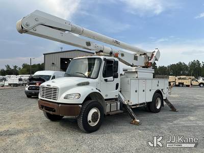Altec AA755-MH, 60 ft, Material Handling Bucket Truck