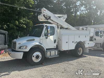 Altec TA40, 45 ft, Articulating & Telescopic Bucket Truck