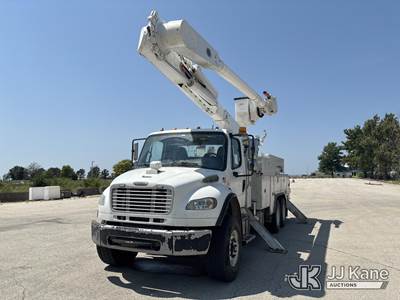 Altec AM60 E, 65 ft, Over-Center Material Handling Bucket Truck