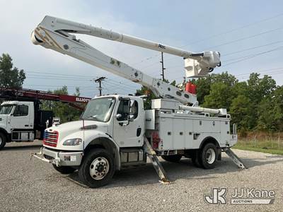 Altec AN55E, 61 ft, Material Handling Bucket Truck