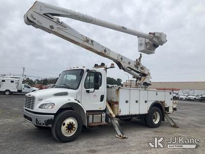 Altec AA55, 61 ft, Material Handling Bucket Truck