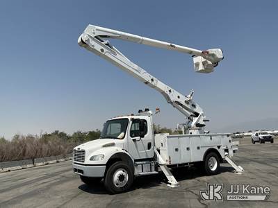 Altec AA55E, 61 ft, Material Handling Bucket Truck