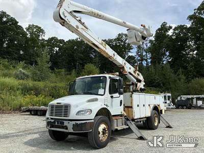 Altec AA55-MH, 61 ft, Material Handling Bucket Truck
