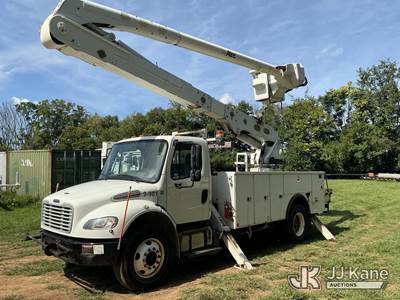 Altec AM55, 60 ft, Over-Center Material Handling Bucket