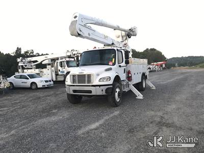 Altec A55E, 60 ft, Material Handling Bucket Truck