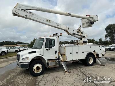 Altec AA55, 60 ft, Material Handling Bucket Truck