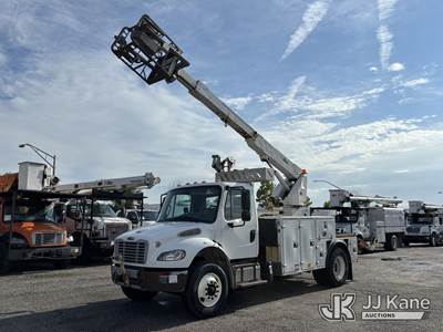 Altec T40P, 40 ft, Telescopic Non-Insulated Cable Placing Bucket Truck
