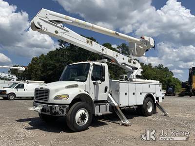 Altec AA55-MH, 60 ft, Material Handling Bucket Truck