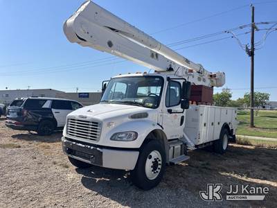 Altec AA55-MH, 61 ft, Material Handling Bucket Truck