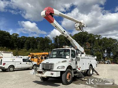 Altec AA755L, 60 ft, Material Handling Bucket Truck