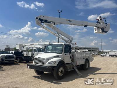 Altec TA50, 55 ft, Articulating & Telescopic Material Handling Bucket Truck