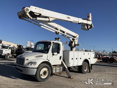 Altec TA60, 65 ft, Articulating & Telescopic Material Handling Bucket Truck