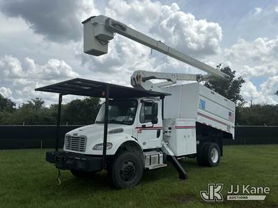 Terex XT56, 61 ft, Over-Center Bucket Truck