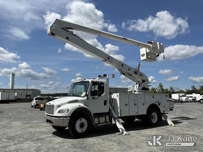 Altec AA55-MH, 60 ft, Material Handling Bucket Truck