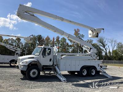 Altec A77T-E93-MH, 97 ft, Material Handling Elevator Bucket Truck