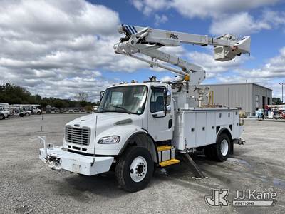 Altec AT48M, 53 ft, Articulating & Telescopic Material Handling Bucket Truck