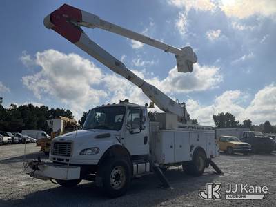 Altec AA755, 60 ft, Material Handling Bucket Truck