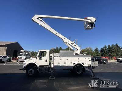 Altec AA55E, 61 ft, Material Handling Bucket Truck