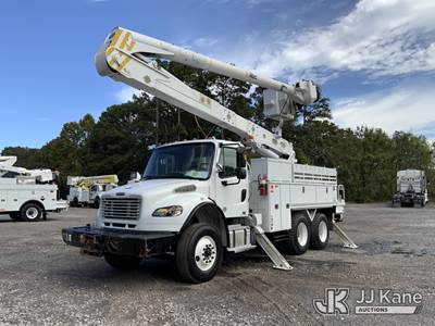 Altec AA55-MH, 61 ft, Material Handling Bucket Truck