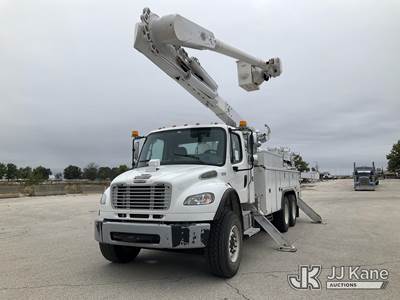 Altec AM60E-MH, 65 ft, Over-Center Material Handling Bucket