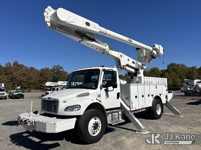 Altec AM55-E, 60 ft, Over-Center Material Handling Bucket Truck