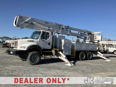 Altec AH100-MH, 100 ft, Material Handling Bucket Truck