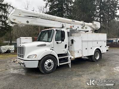 Altec AA55-MH, 60 ft, Material Handling Bucket Truck