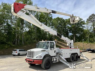 Altec AH100, 105 ft, Articulating & Telescopic Material Handling Bucket Truck