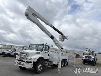 Altec A77T-E93, 98 ft, Articulating & Telescopic Material Handling Elevator Bucket Truck