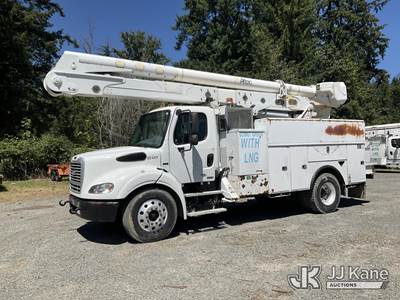 Altec AA55, 61 ft, Articulating & Telescopic Bucket Truck