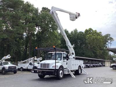Freightliner M2 Boom / Bucket Truck