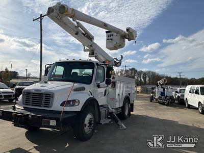 Altec L42M, 47 ft, Over-Center Material Handling Bucket Truck