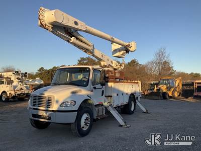 Altec AM55, 60 ft, Over-Center Material Handling Bucket Truck