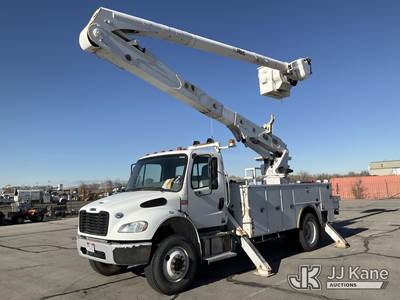 Altec AA55, 60 ft, Material Handling Bucket Truck