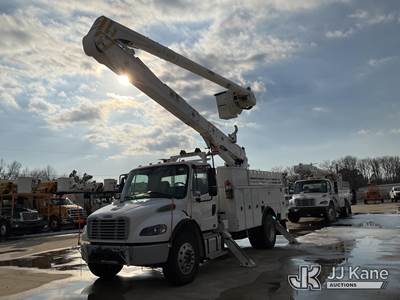 Altec AA55, 60 ft, Material Handling Bucket Truck