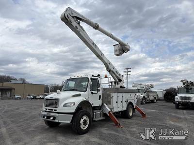 Altec AA55E, 60 ft, Material Handling Bucket Truck