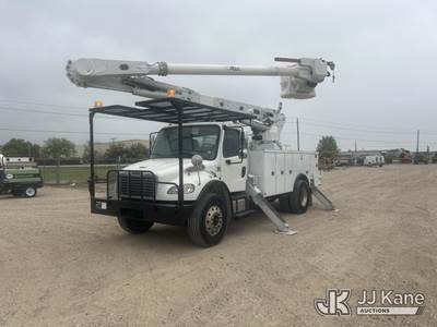 Altec AM55-MH, 60 ft, Over-Center Material Handling Bucket Truck