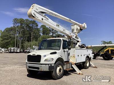 Altec AA55, 60 ft, Material Handling Bucket Truck