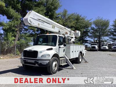 Altec AA55, 61 ft, Material Handling Bucket Truck