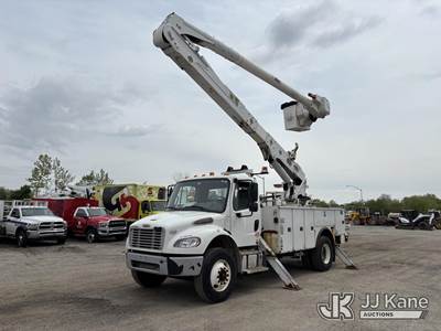 Altec AA55-MH, 60 ft, Material Handling Bucket Truck