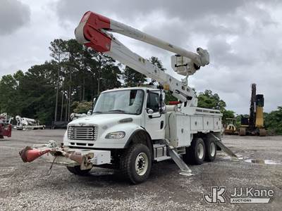 Altec AA55E-MH, 60 ft, Material Handling Bucket Truck