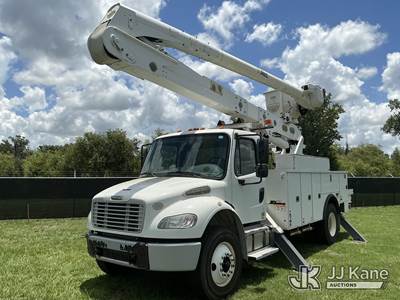 Altec AA55, 61 ft, Material Handling Bucket Truck