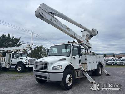Altec AA55, 61 ft, Material Handling Bucket Truck