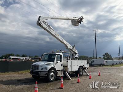 Altec AA55-MH, 60 ft, Articulating Material Handling Bucket Truck