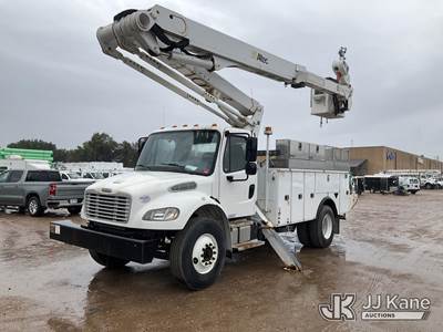 Altec TA55, 60 ft, Articulating & Telescopic Material Handling Bucket Truck