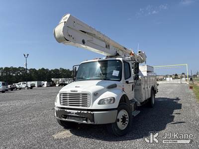 Altec AA55E, 61 ft, Material Handling Bucket Truck