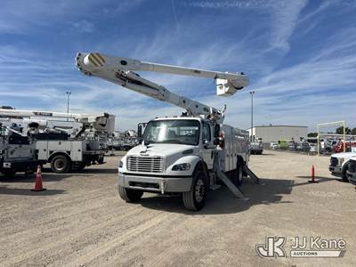 Altec AM55, 60 ft, Over-Center Material Handling Bucket Truck