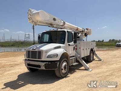 Altec AM55, 60 ft, Over-Center Material Handling Bucket Truck