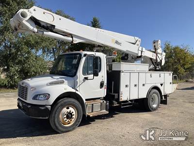 Altec TA60, 65 ft, Articulating & Telescopic Bucket Truck